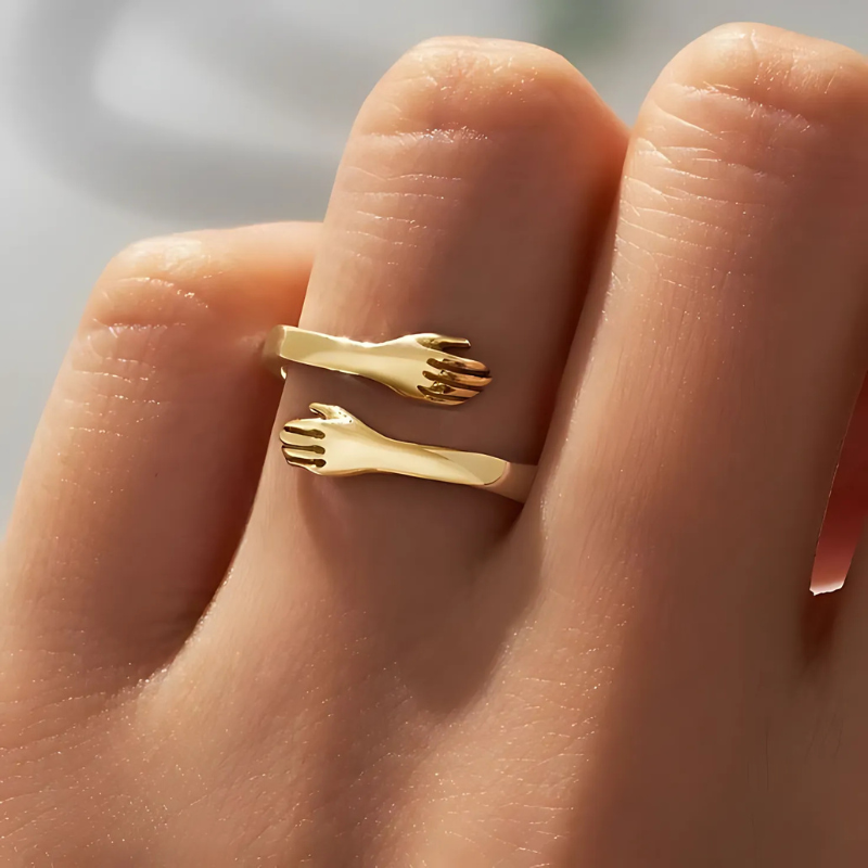 Hug Ring + FREE Message Card & Gift Box