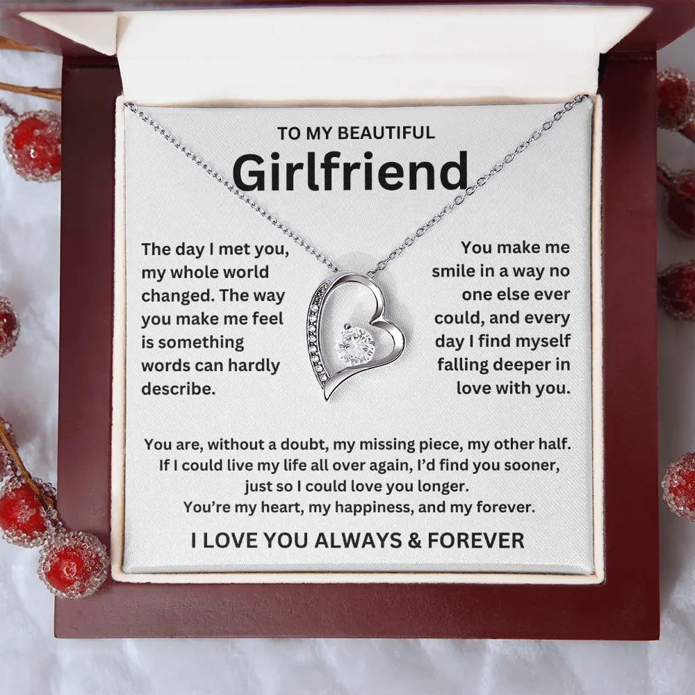To My Girlfriend - Forever Love Necklace Gift Set