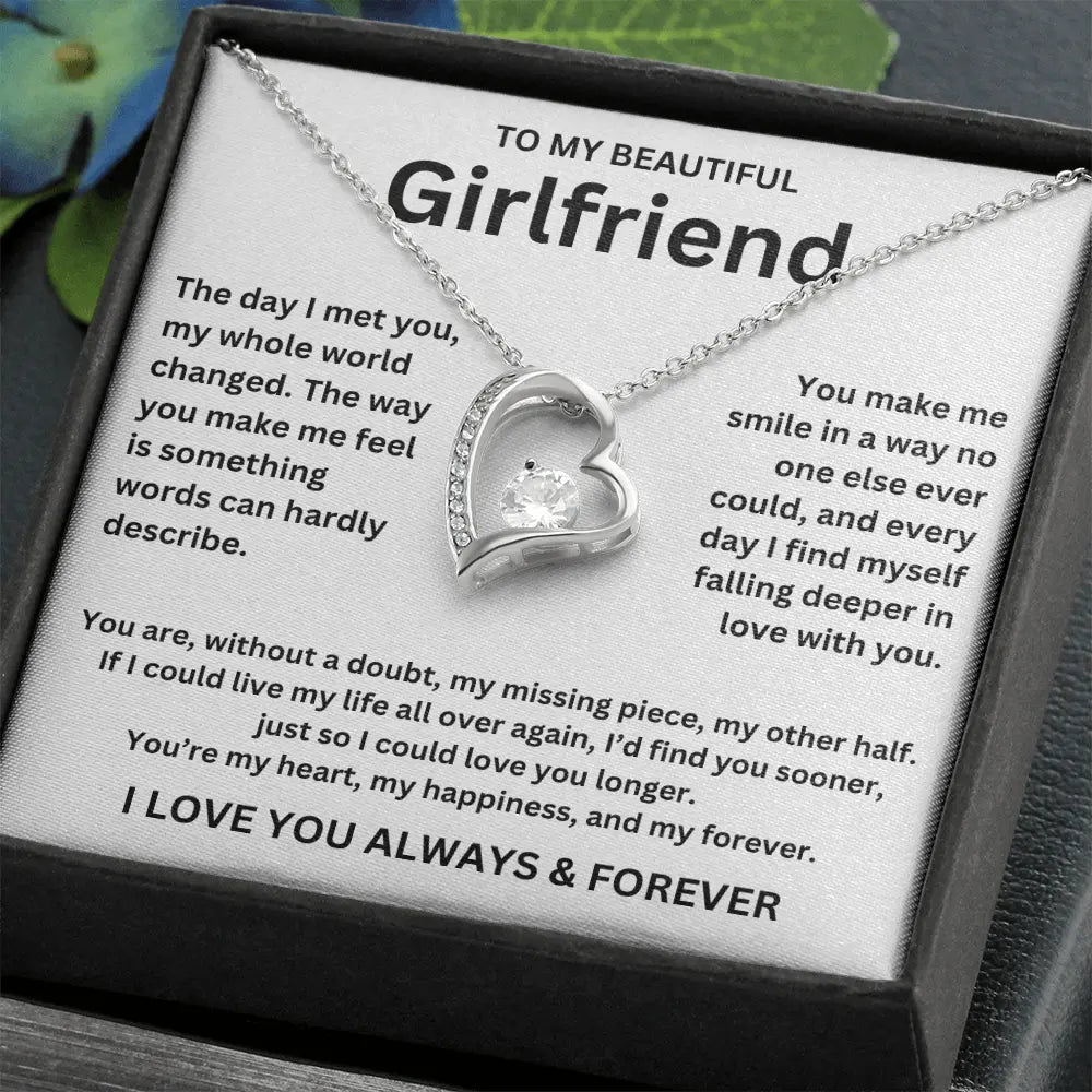 To My Girlfriend - Forever Love Necklace Gift Set